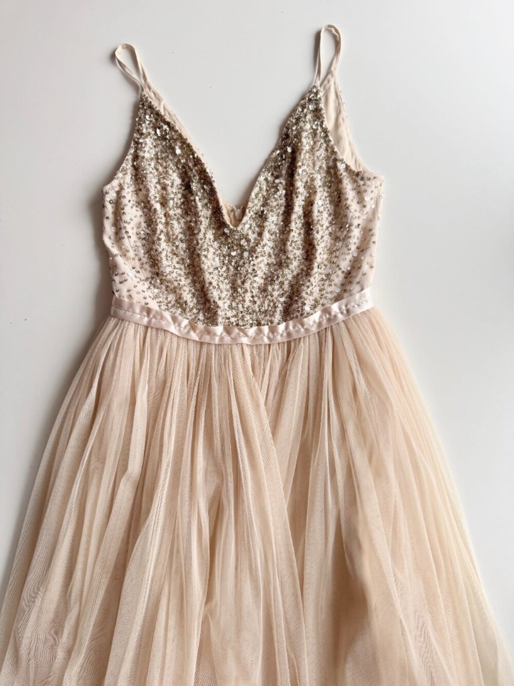 BHLDN Avery Blush Sequin Beaded Embellished Tulle V-Neck Maxi Dress, Size 4 - Picture 5 of 15